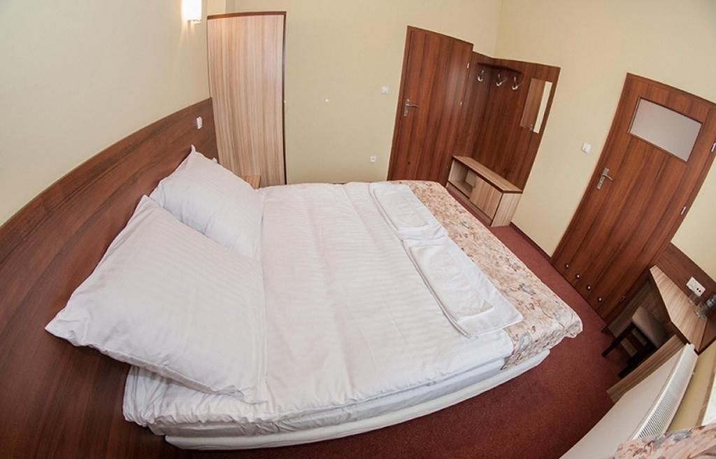 Hotel Vera Sulechów Pokoj fotografie