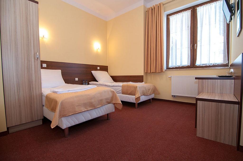 Hotel Vera Sulechów Exteriér fotografie